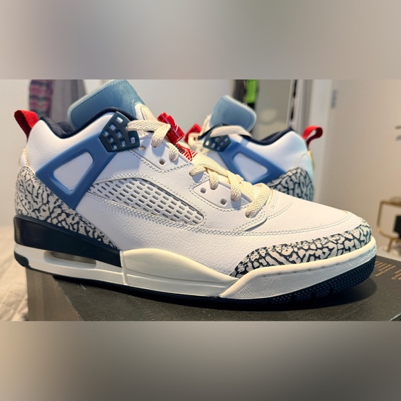 Nike Air Jordan Spizike Low Size 12 Brand new with replacement box.